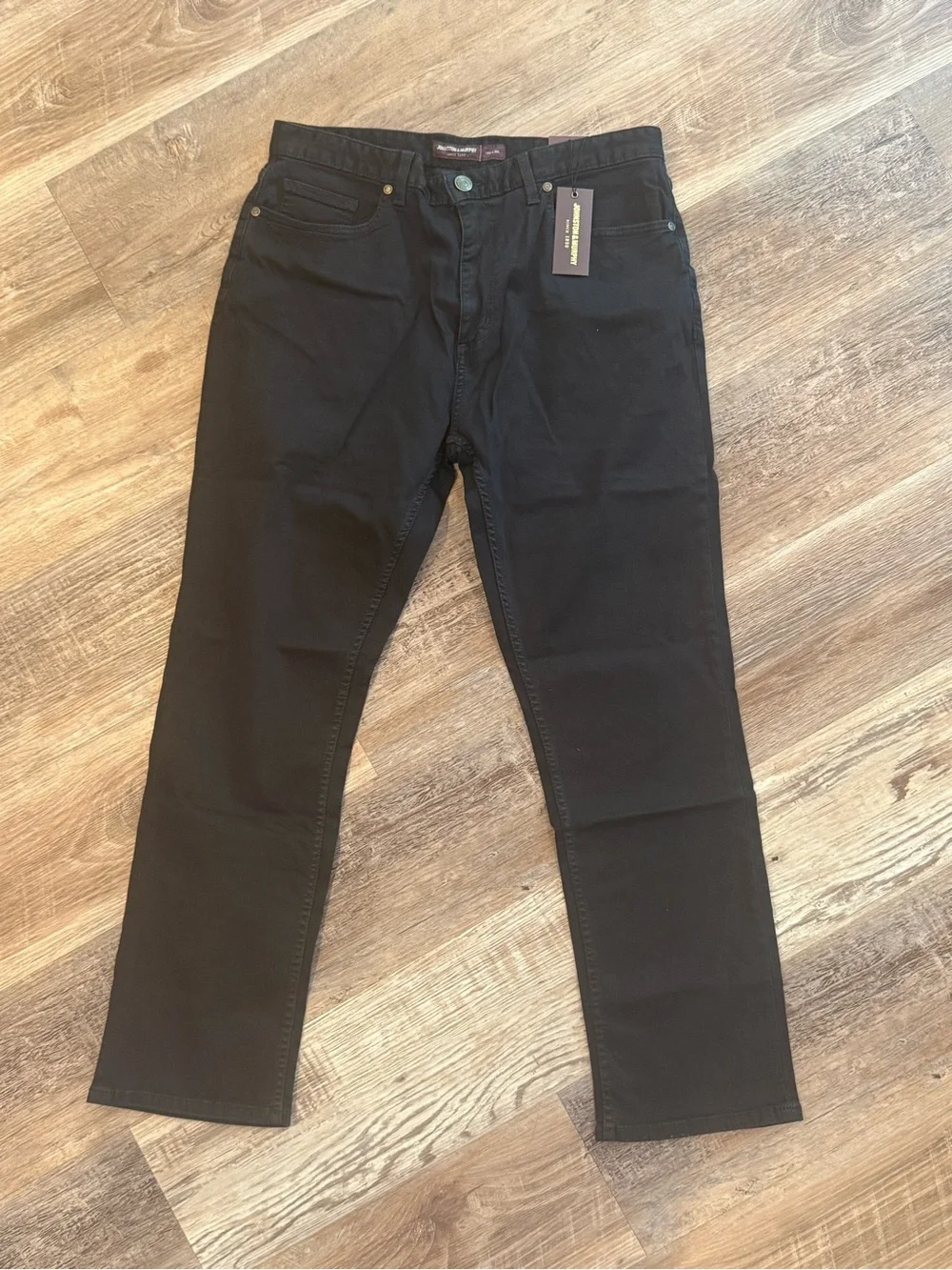 NWT Johnston & Murphy Black Straight Leg Jeans 34W x 30L